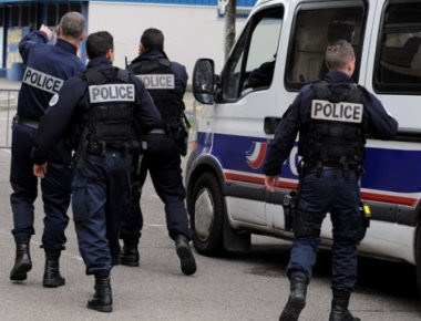 Ρώμη: Διαμέλισε την αδερφή του και πέταξε τις γάμπες της στα σκουπίδια (φωτό) (upd)